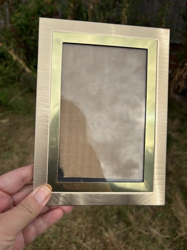 Sixtrees 7x5 gold photo frame - sixtrees,