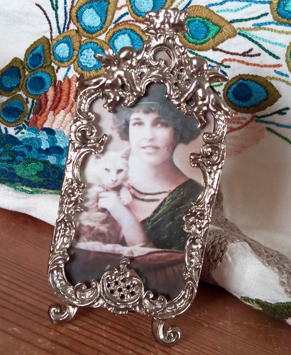 Vintage silver metal - metal, ornate