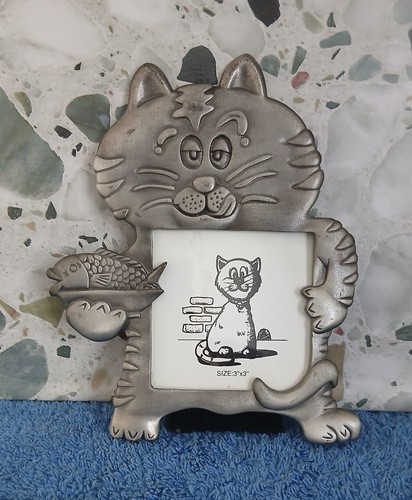 Vintage sixtrees pewter photo - vintage,